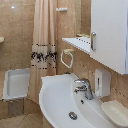 Gorgeous In With House Sea View Apartment