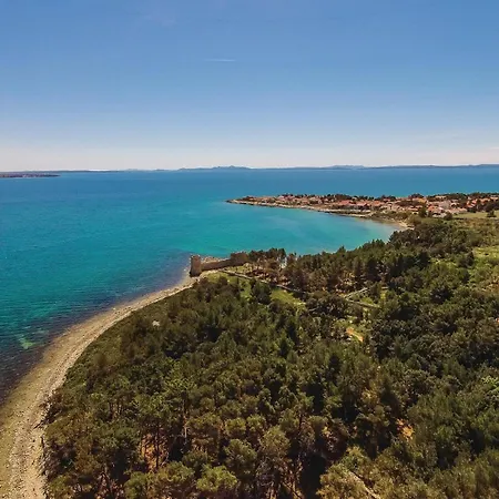 شقة Stunning In With House Sea View